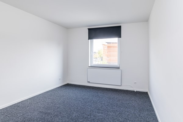 Foto - Te koop: Verrassend ruime geheel gemoderniseerde (2025-2026) halfvrijstaande woning uit 1936 nabij centrum Hoensbroek